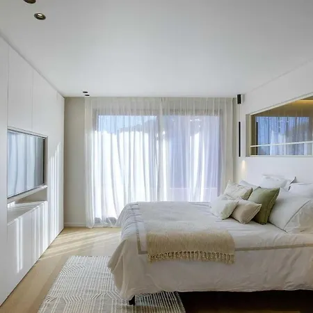 Luxurious With Terrace 3br6p - 120m2 - Cap Ferrat Apartmán